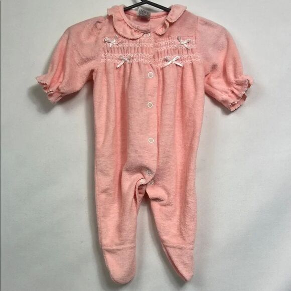 Carter's Other - Carter’s Vintage pink Terrycloth snap up sleep and play